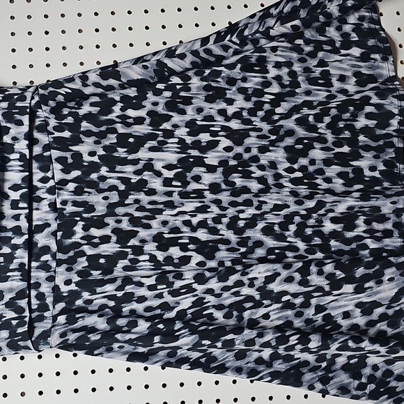 Studio 253 Ladies Skirt Sz L Roll Over Waist Stretch - Picture 3 of 7